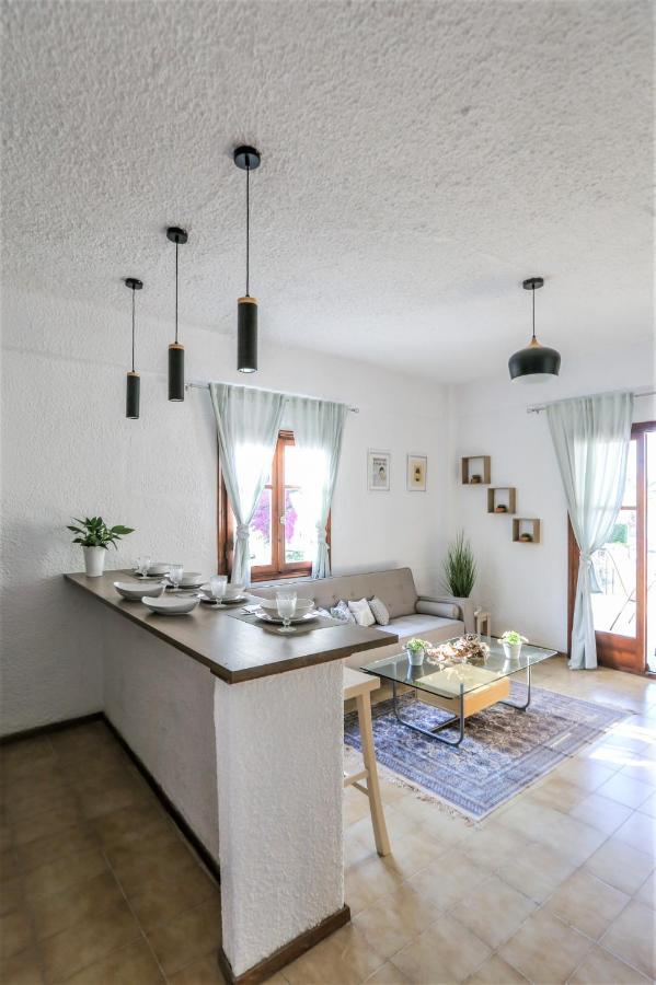 Beachfront Deluxe Apt. ペフコホリ エクステリア 写真